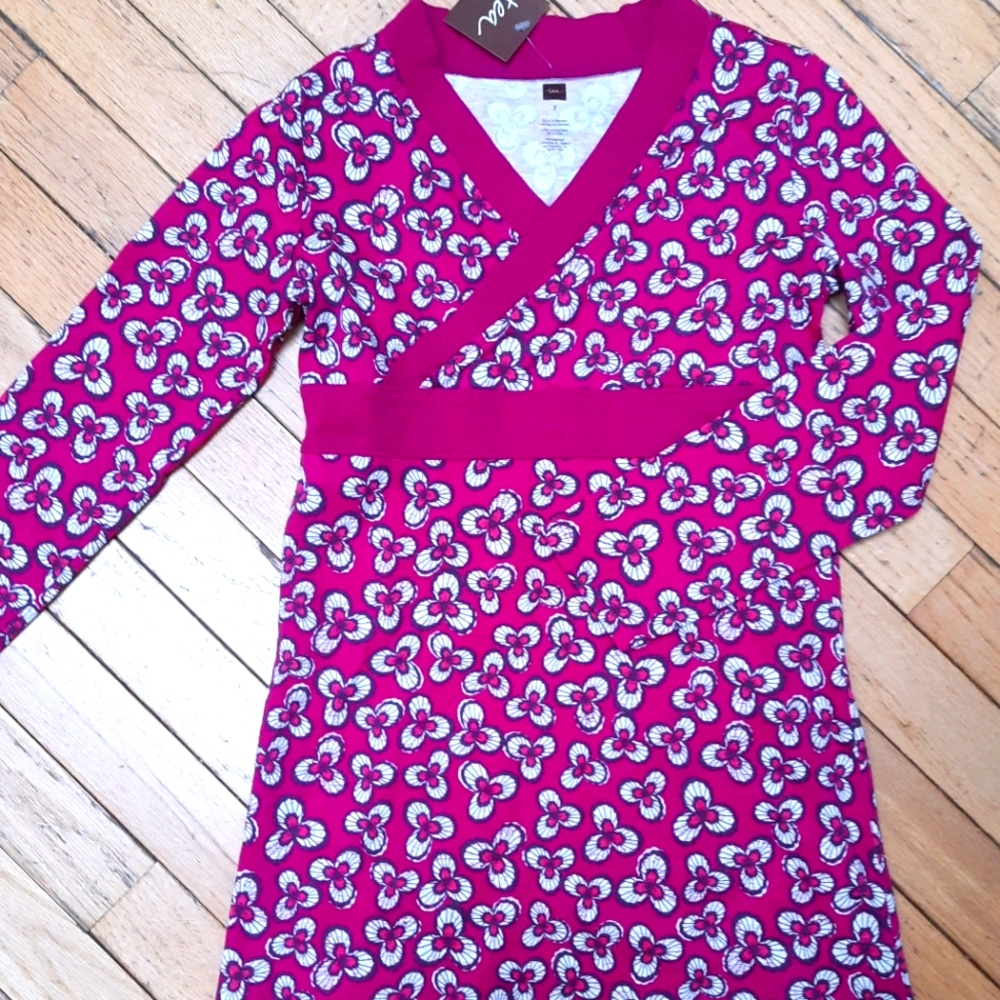 Girl's long sleeve dress